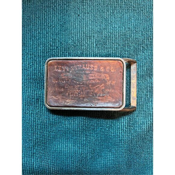 Belt Buckle 1970s Levi’s Promo - Picture 1 of 4